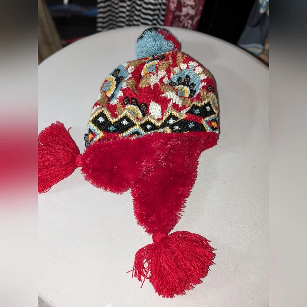 Muk Luks Faux Fur Lined Knit Tassel Hat with Ear Flaps Hot Pink - Picture 4 of 7